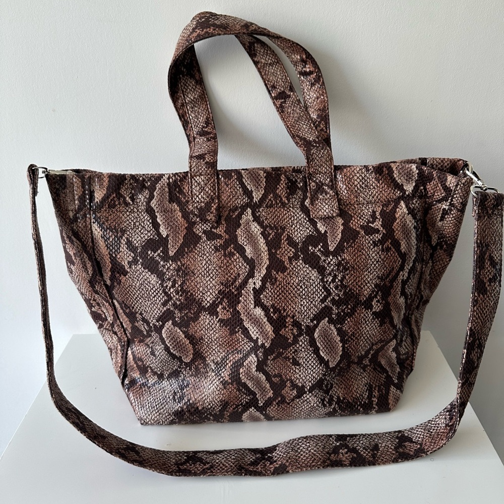 Street Level Tote Bag